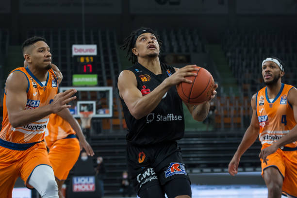 人开始关注 人开始关注