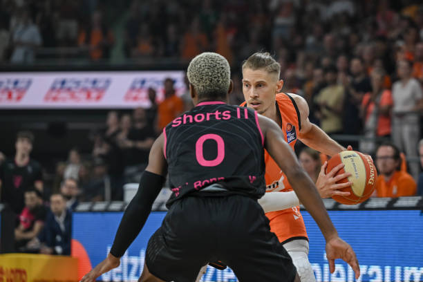 这场比赛就 这场比赛就