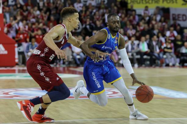 的学校们正 的学校们正